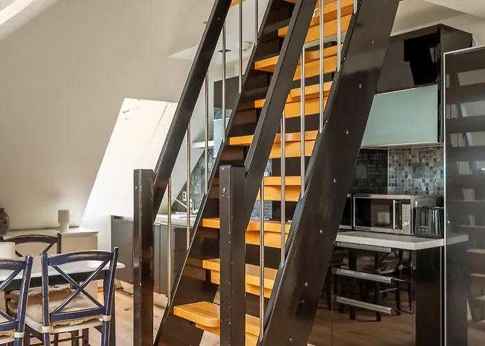 דירה Dinbnb L 200m To Bryggen L Luxury 2 Bedroom L 2min To Floibanen ברגן
