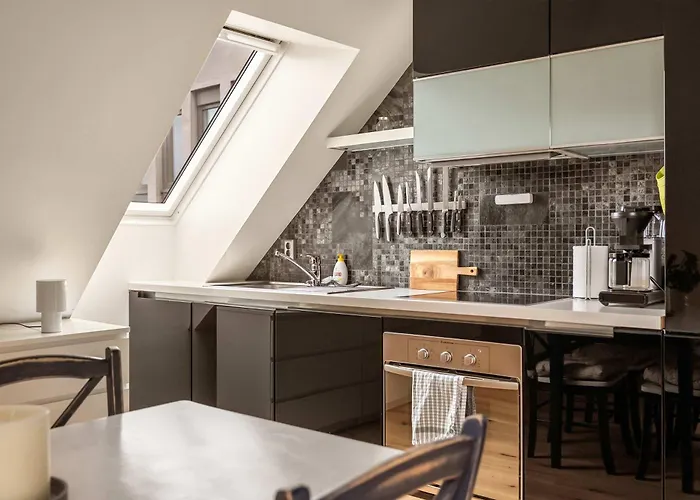Dinbnb L 200m To Bryggen L Luxury 2 Bedroom L 2min To Floibanen דירה